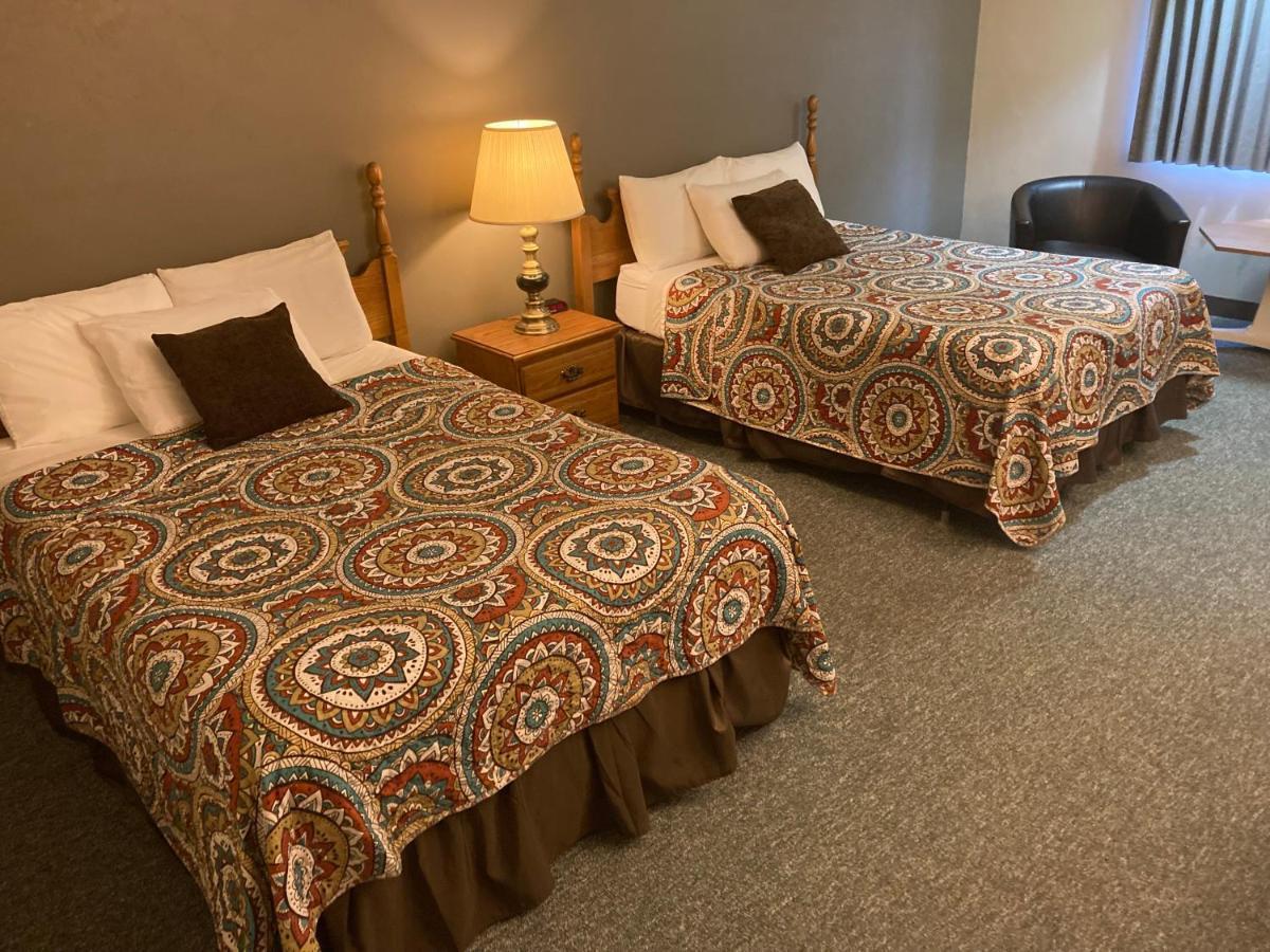 Landmark Motel Clintonville Dış mekan fotoğraf